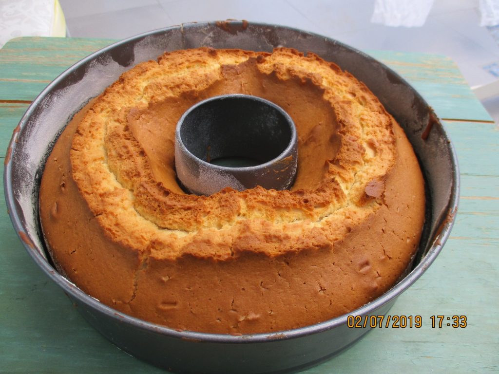 Ciambellone fatto in casa